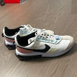 Nike Air Max Pre-Day